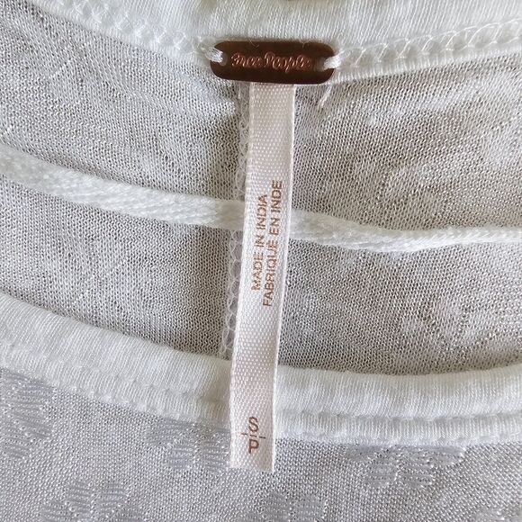 Free People Cream Flowy Cropped Back Rayon Top Women’s Size S - Picture 6 of 10